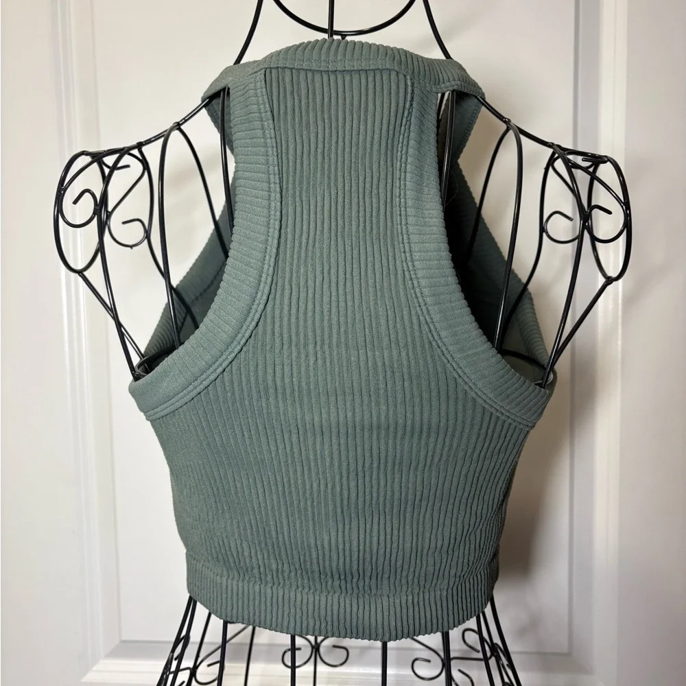 Aerie Superchill Seamless High‎ Neck Bra Top - Picture 4 of 6